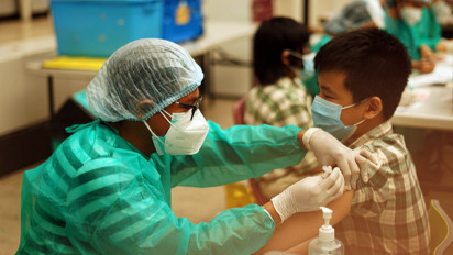 Aman! Tak Banyak KIPI Vaksinasi COVID-19 pada Anak