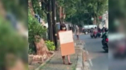 Protes PPKM dengan Berbikini di Pinggir Jalan, Polisi Amankan Dinar Candy