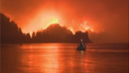 Kebakaran Hutan Di Yunani Tidak Terkendali, Ribuan Warga Diungsikan