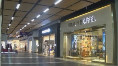 Anies Larang Restoran di Mal Buka Layanan Makan di Tempat