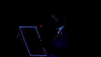 Presiden Pimpin Upacara Apel Kehormatan dan Renungan Suci di TMP Kalibata