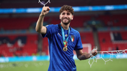 Manuel Locatelli Resmi Bergabung ke Juventus