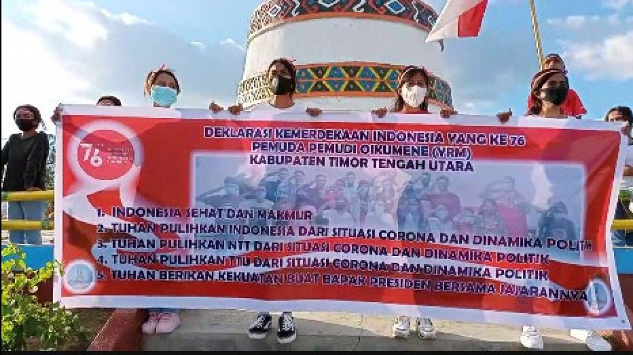 Gelar Doa Bersama Bebas Covid-19, Pemuda TTU Bagi-Bagi Masker
            - galeri foto