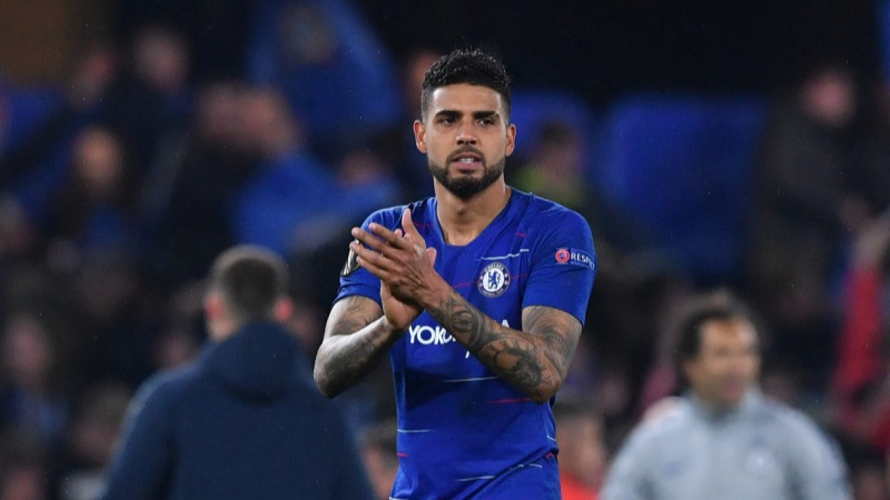 Chelsea Pinjamkan Emerson Palmieri ke Olympique Lyon
            - galeri foto