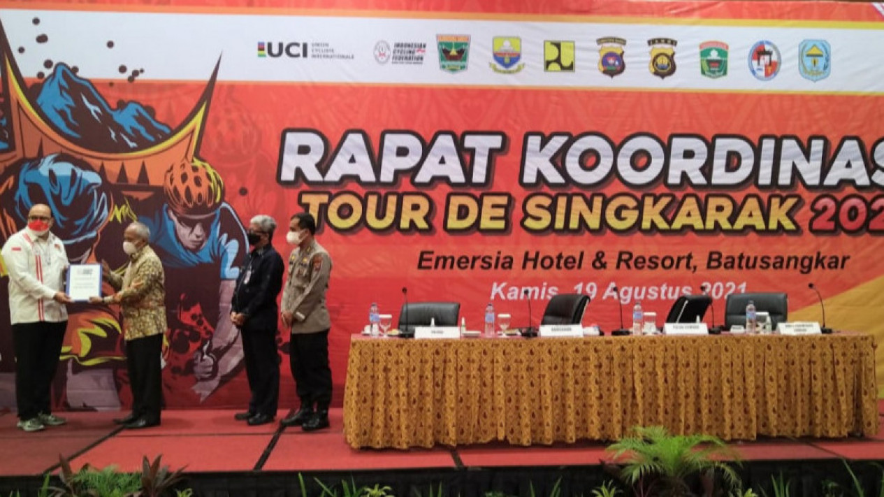 Pelaksanaan Tour de Singkarak 2021 Adopsi Sistem Olimpiade
            - galeri foto