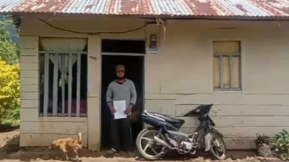 Berharap Dapat BST,  Warga Dikeluarkan Dari Desa