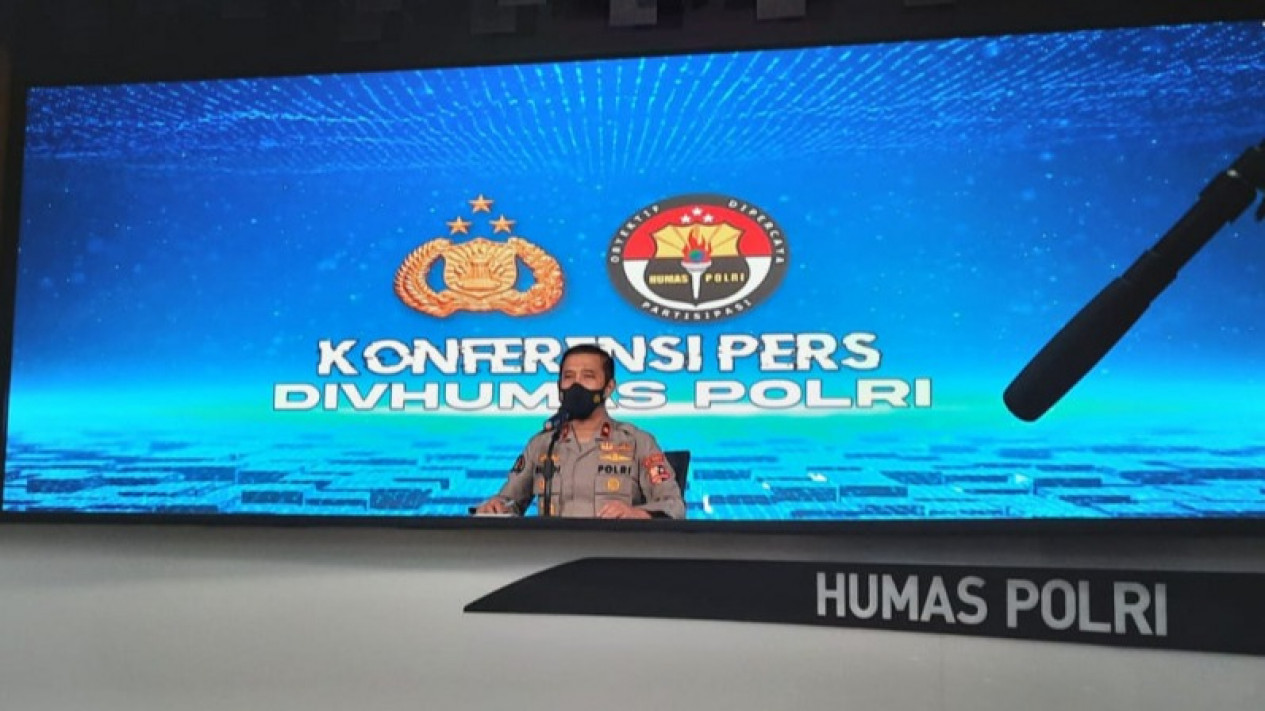 Yahya Waloni Dijerat Pasal Berlapis
            - galeri foto