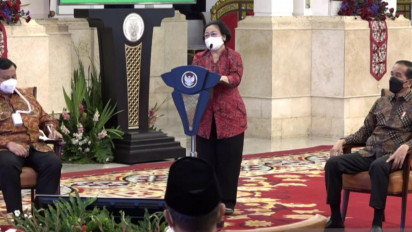 Soal Pandemi, Megawati: Pak Jokowi  yang tegar, jalur kita sudah betul