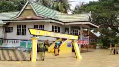 Belasan Kecamatan di Sulsel Terdampak Banjir Luapan Danau Tempe