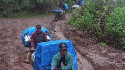 Cerita Mahasiswa yang Nyambi jadi Tukang Ojek Termahal di Indonesia