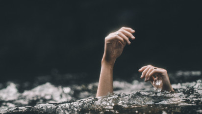 Gulkarmat Evakuasi Jasad Mengambang di Danau Sunter Jakut