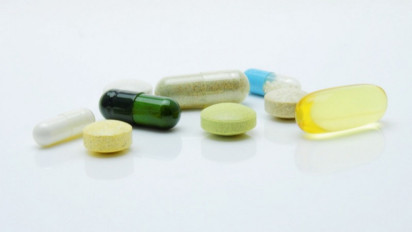 DPR Batalkan Pengadaan Multivitamin