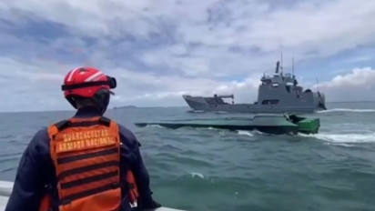 Prajurit AL Kolombia Gagalkan Penyelundupan Hampir 2 ton Kokain dengan Kapal Selam