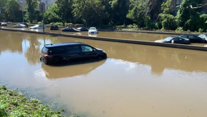 43 Orang Tewas Usai Banjir Bandang di New York, Mayoritas Terjebak di Rumah