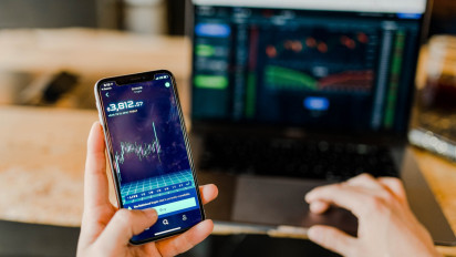 OJK Sebut Penyaluran Pinjaman Fintech Lending capai Rp236,4 triliun