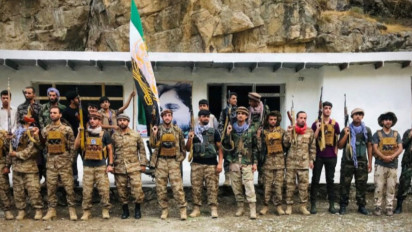 Taliban dan Petempur Afghanistan Klaim Banyak Korban Dalam Pertempuran