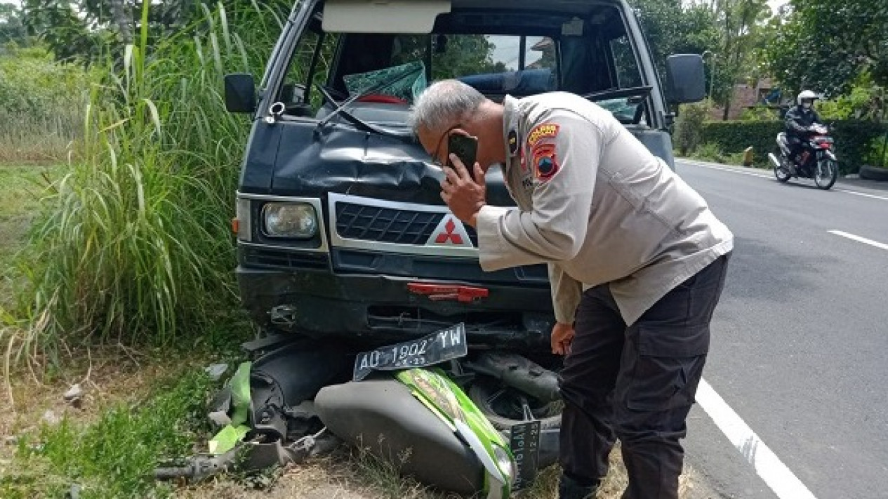 Laka Maut Jalur Wisata Solo Selo
            - galeri foto