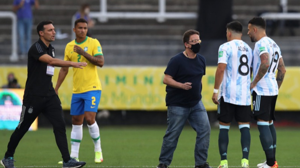 Laga Brazil vs Argentina Dihentikan Otoritas Kesehatan Brazil
            - galeri foto