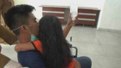 Beruntung.. Mata Korban Pencungkilan Orang Tuanya Dapat Normal Kembali