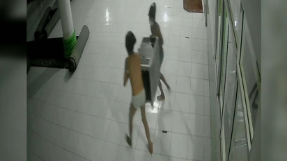 Wow, 2 Tuyul "Sikat" Kotak Amal Masjid