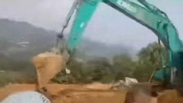 Rocky Gerung Diusir dari Sentul City, Begini Kronologis Versi Pengacara