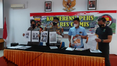 Polisi Gagalkan Penyelundupan Ratusan Benih Lobster dan Tangkap dua Tersangka di Tasikmalaya