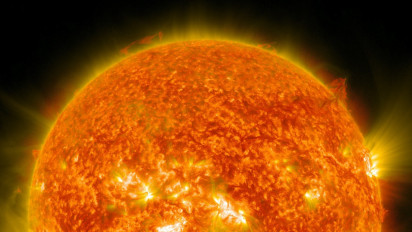Ilmuwan Ramal Badai Matahari Skala Besar Ancam Kiamat Internet Berbulan-bulan