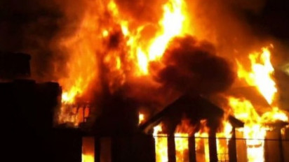 Gudang Triplek di Probolinggo Ludes Terbakar