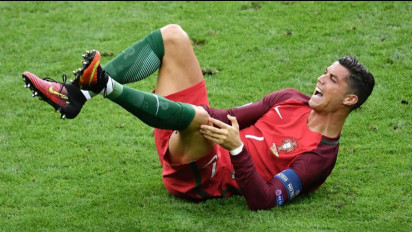 Cristiano Ronaldo Menangis di Ruang Ganti Real Madrid, Luka Modric Beberkan Kerasnya Jose Mourinho