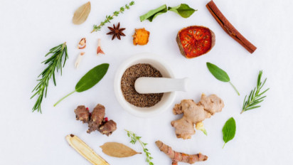 9 Bahan Herbal untuk Membantu Meredakan Asam Urat, dari Jahe hingga Meniran Hijau