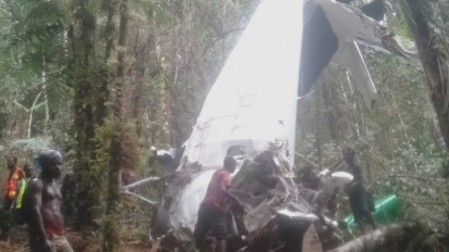 Cuaca Hambat Evakuasi Jenazah Kru Pesawat Rimbun Air