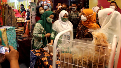 Gelar Pameran K-UKM Expo, Gubernur Optimistis Ekonomi Jatim Kembali Tumbuh