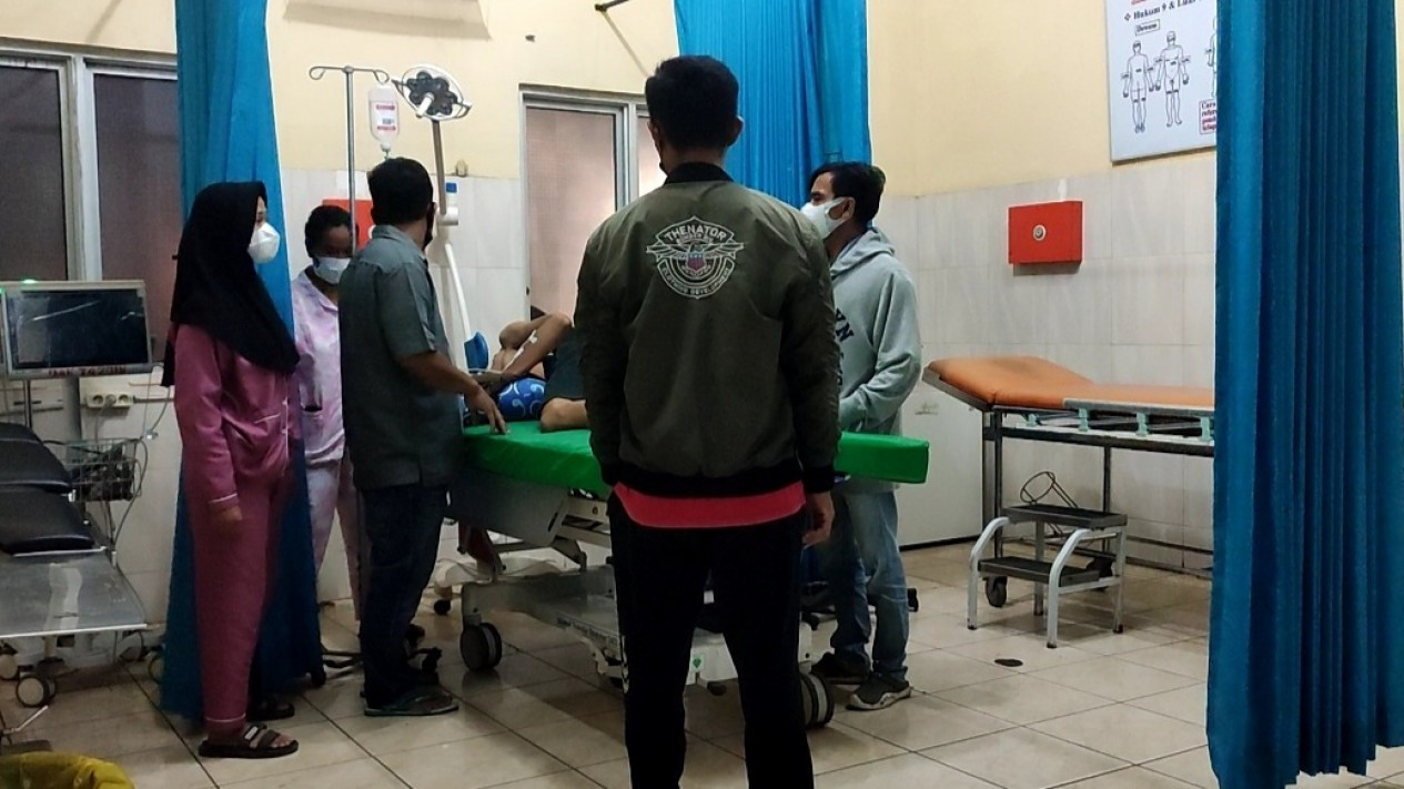 Kurir Jasa Pengiriman Ditembak Begal
            - galeri foto