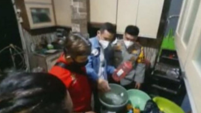 Polisi Gerebek Pabrik Miras Rumahan di Cileungsi yang Bikin Resah Warga