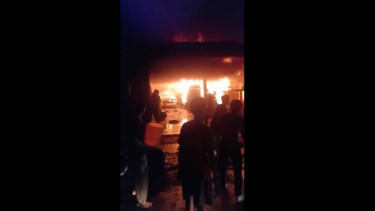 Akibat Korsleting Listrik, Sebuah Bengkel di Makassar Terbakar