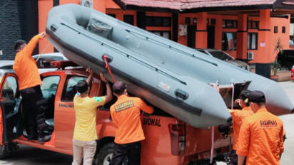 Astaga! Mobil Berpenumpang 8 Orang "Nyemplung" ke Sungai Konaweha, Tiga Hilang