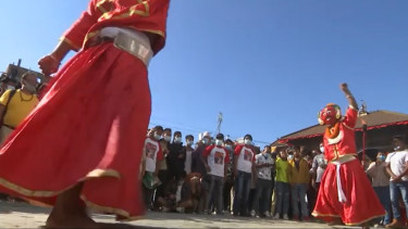 Covid Melandai, Warga Nepal Rayakan Hari Raya Indra Jatra