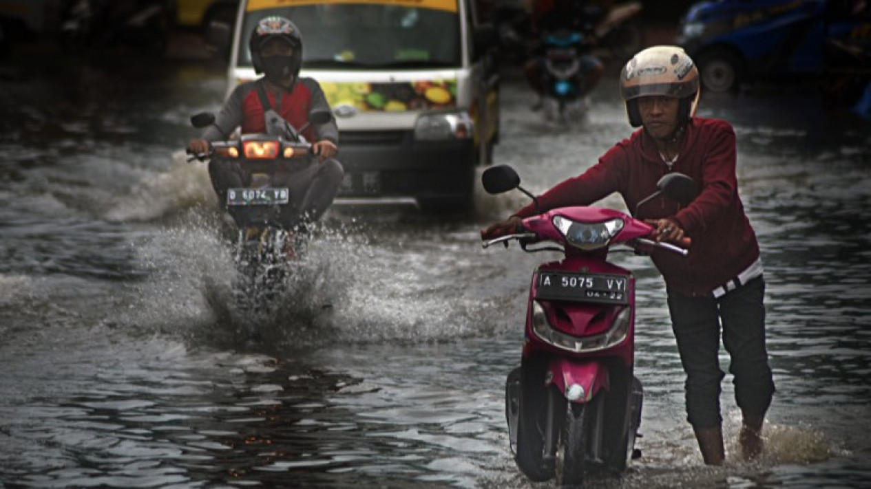 Waspada, Belasan Wilayah Ini Berpotensi Banjir Pasca Hujan Lebat
            - galeri foto