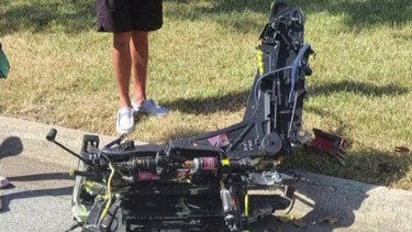 Pesawat Latih Militer Jatuh di Permukiman Penduduk