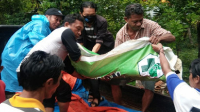 Akhirnya! Tim SAR Temukan Jasad Nelayan yang Jatuh dari Perahu di Perairan Kalisusu Buton Utara