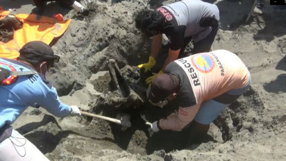 Setelah Kepala Kini Tubuhnya, Tengkorak di Parangtritis dalam Keadaan Bersila