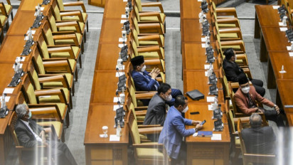 DPR RI Sahkan Tujuh Calon Hakim Agung