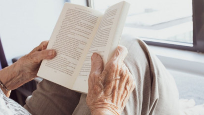 Deteksi Dini Demensia Alzheimer Pertahankan Daya Ingat