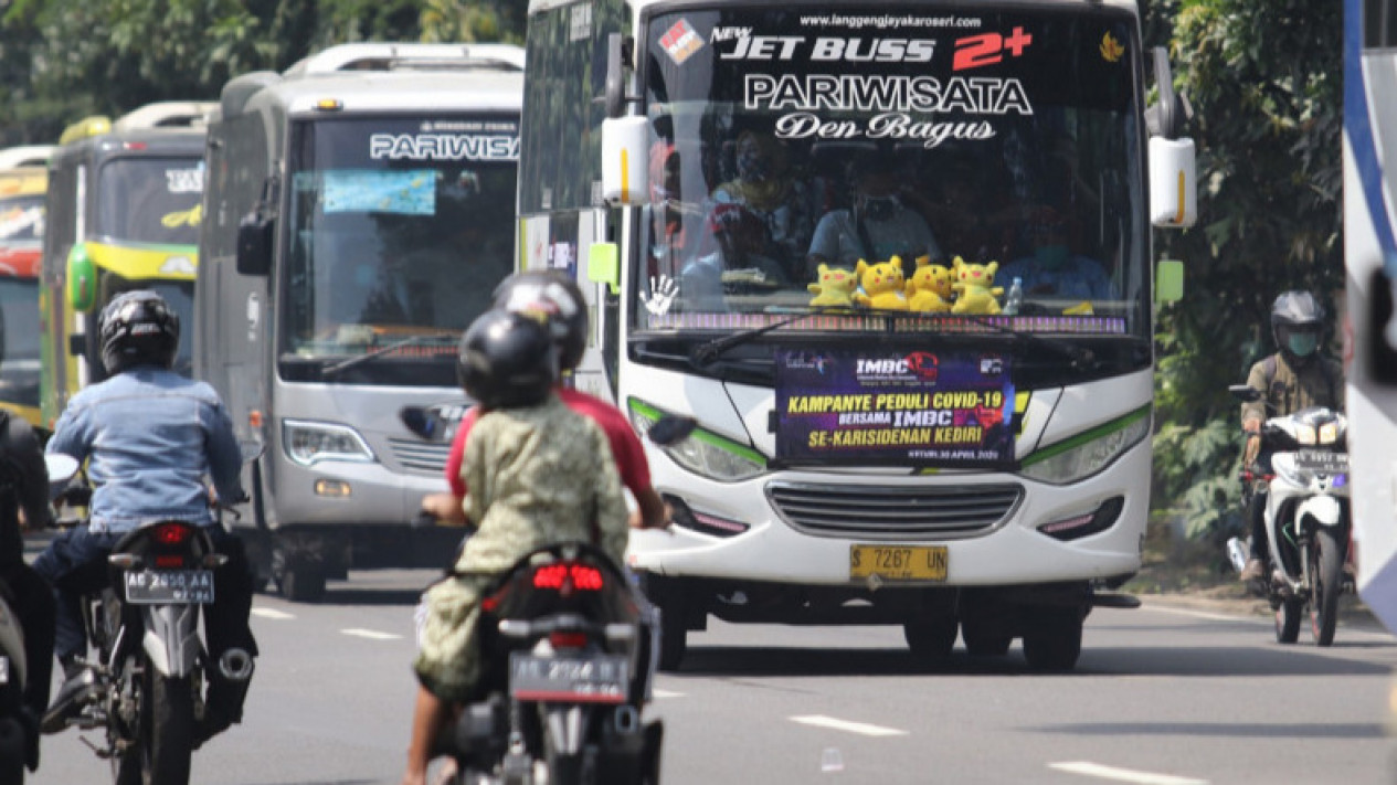 Dishub DIY Akan Uji Coba Pemeriksaan Kartu Vaksin Penumpang Bus Pariwisata
            - galeri foto