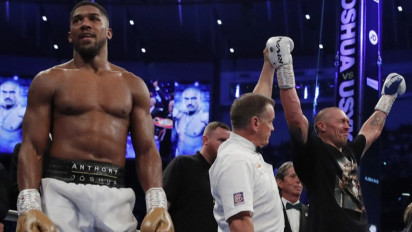 Olksandr Usyk Rebut Sabuk Juara Tinju Kelas Berat Dunia Dari Anthony Joshua