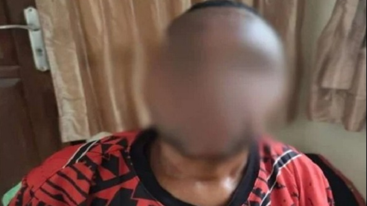 Polisi: ASN ES Tak Sendiri Pasok Amunisi ke KKB
            - galeri foto