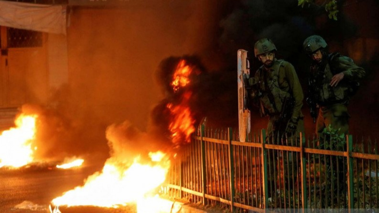 Pasukan Israel Bunuh Empat Warga Palestina di Tepi Barat
            - galeri foto