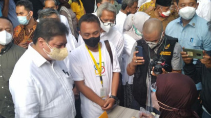 Menko Airlangga : Perlu Dukungan Swasta Bangkitkan UMKM