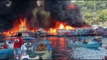 Tragis! Ratusan Rumah Nelayan di Manokwari Ludes Terbakar