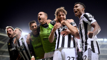 Gol Tunggal Locatelli Bawa Juventus Taklukkan Torino